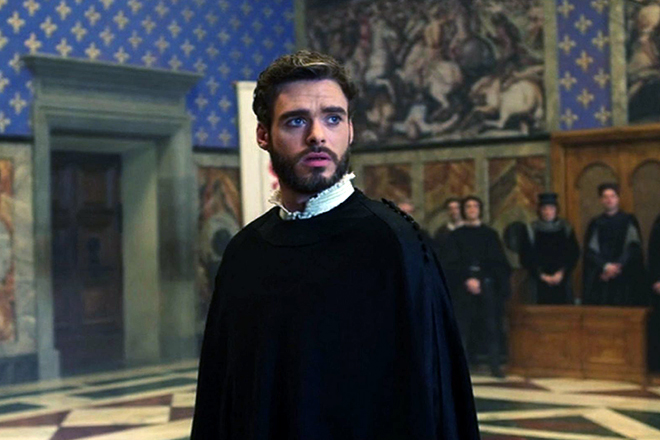 Richard Madden in Medici: Masters of Florence