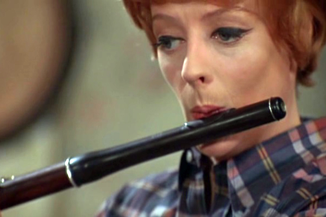 Maggie Smith in the movie The Millionairess