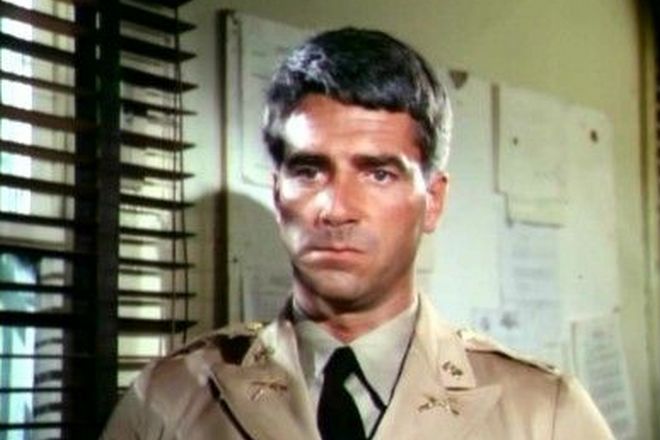 Sam Elliott in the series Once an Eagle