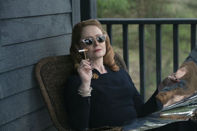Miranda Otto playing Zelda in the series Chilling Adventures of Sabrina