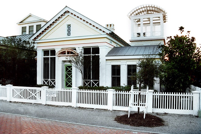 The Truman Show location: the Truman House