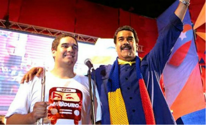 Nicolás Maduro with his son