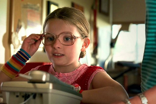 Abigail Breslin in the movie Little Miss Sunshine