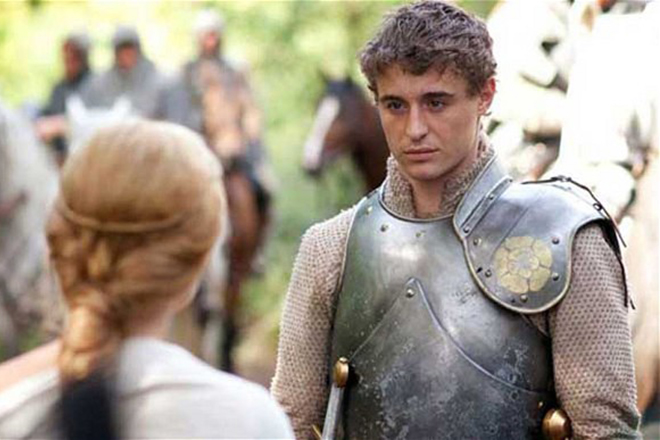 Max Irons in the movie The White Queen