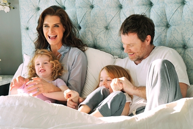 Brooke Shields with her family