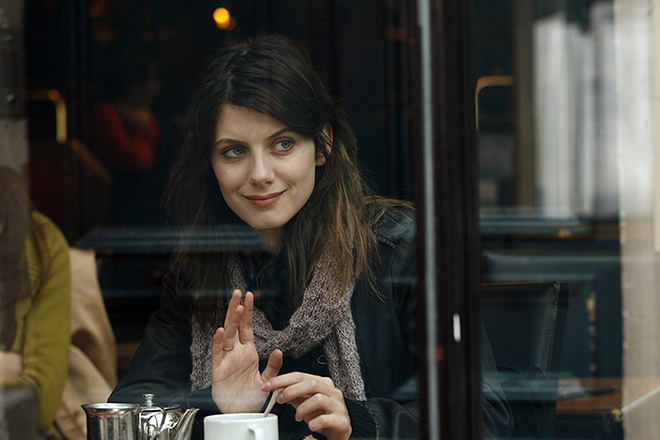 Mélanie Laurent in the movie Paris