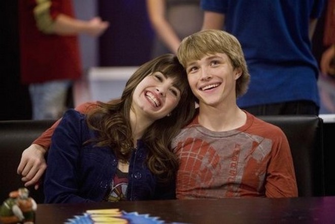Sterling Knight and Demi Lovato