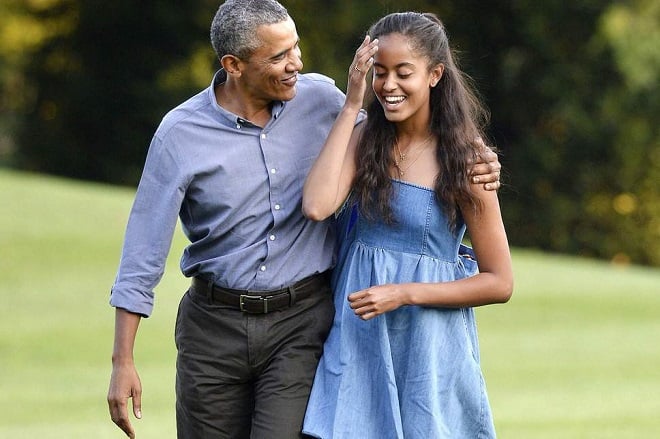 Barack Obama with his daughter Malia