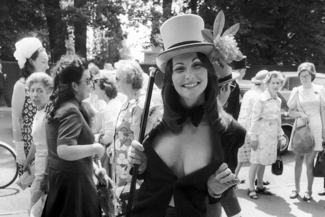 The pornographic actress Linda Lovelace