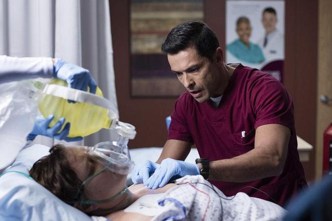 Mark Consuelos in the series The Night Shift