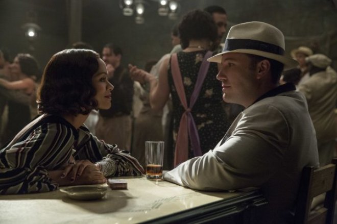 Zoe Saldana and Ben Affleck in the movie Live By Night
