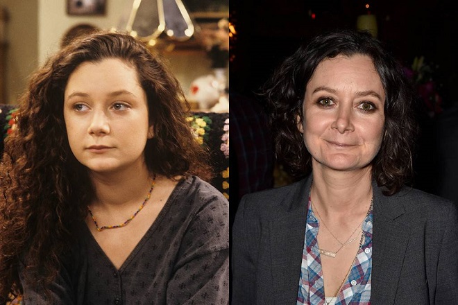 Sara Gilbert from Roseanne Cast: Then and Now