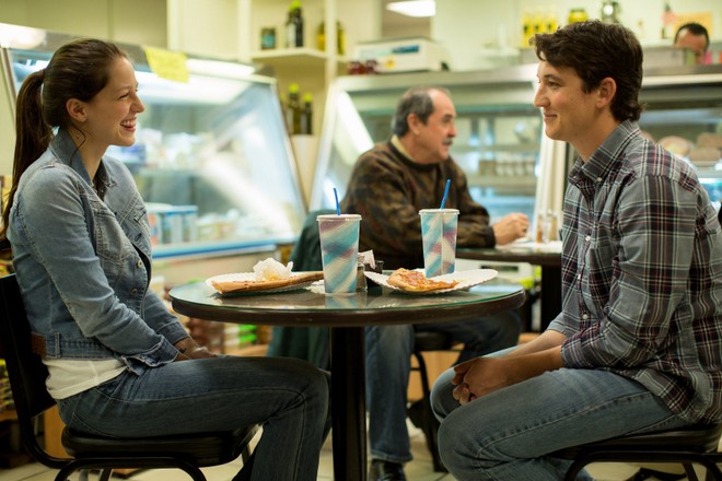 Melissa Benoist and Miles Teller in the movie Whiplash