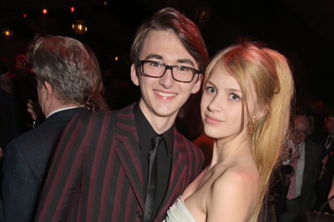 Isaac Hempstead Wright and Nell Tiger Free