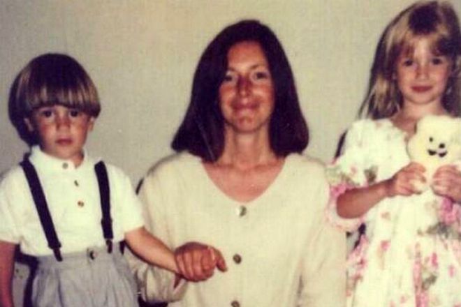 Joshua Bowman as a child with his mother and sister