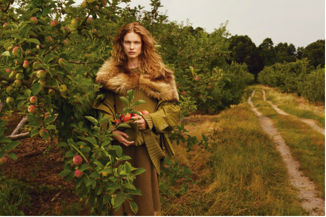Natalia Vodianova in Vogue through Annie Leibovitz's lens