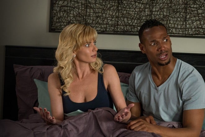 Jaime Pressly and Marlon Wayans in the movie A Haunted House 2