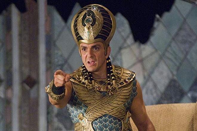 Hank Azaria in the movie Night at the Museum: Battle of the Smithsonian