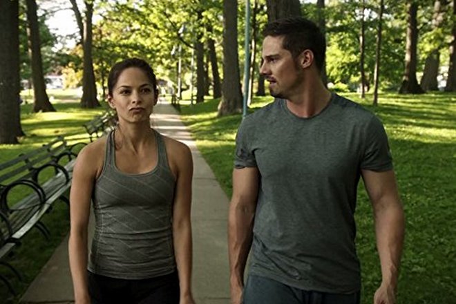Jay Ryan and Kristin Kreuk in the TV series Beauty & the Beast