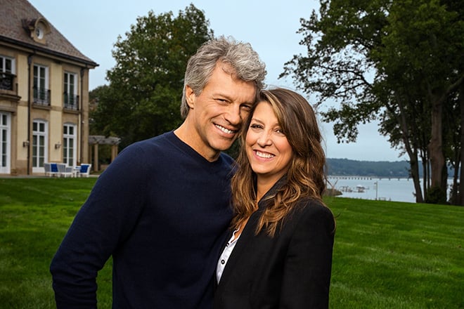 Jon Bon Jovi with his wife