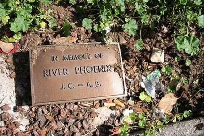 River Phoenix's grave