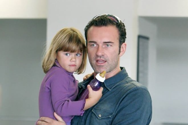 Julian McMahon with his daughter