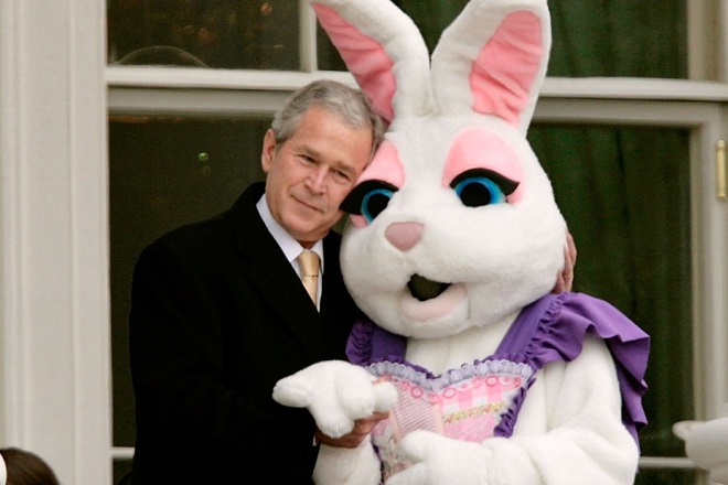 Sean Spicer was the White House Easter Bunny