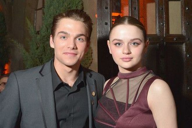 Dylan Sprayberry and Joey King