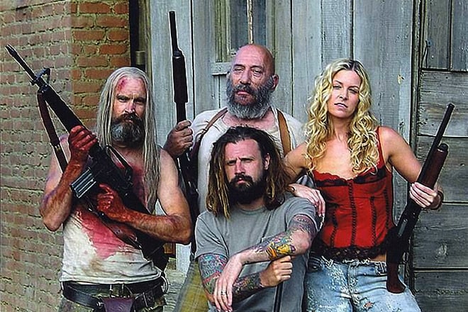 Rob Zombie at the movie set of The Devil's Rejects