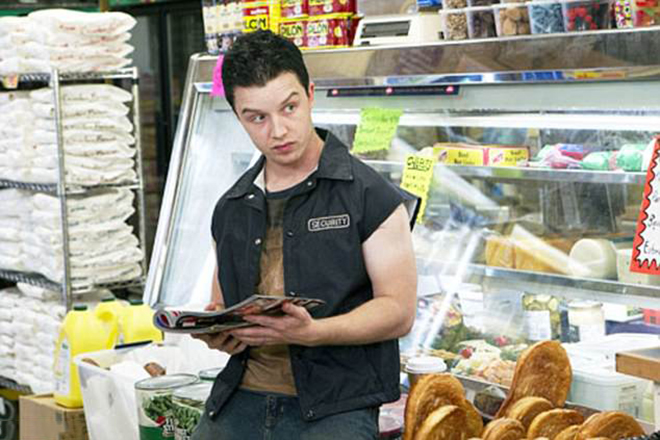 Noel Fisher in the television series Shameless