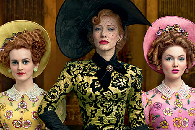 Sophie McShera, Cate Blanchett, and Holliday Grainger in the movie Cinderella