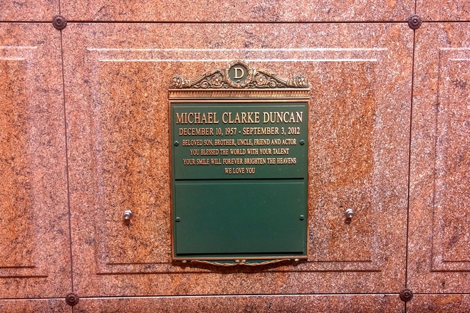 Michael Clarke Duncan’s grave