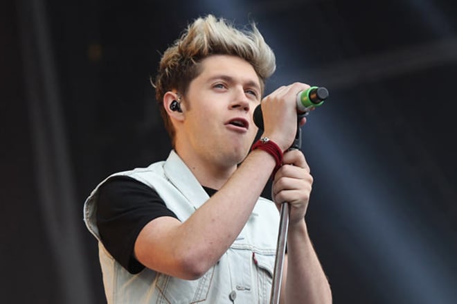 Niall Horan on the stage