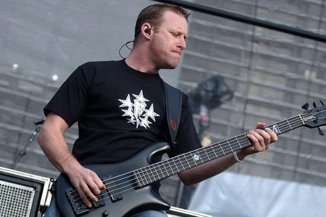 Bassist Mike Kroeger