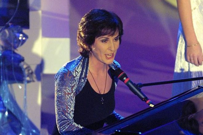 Enya on the stage