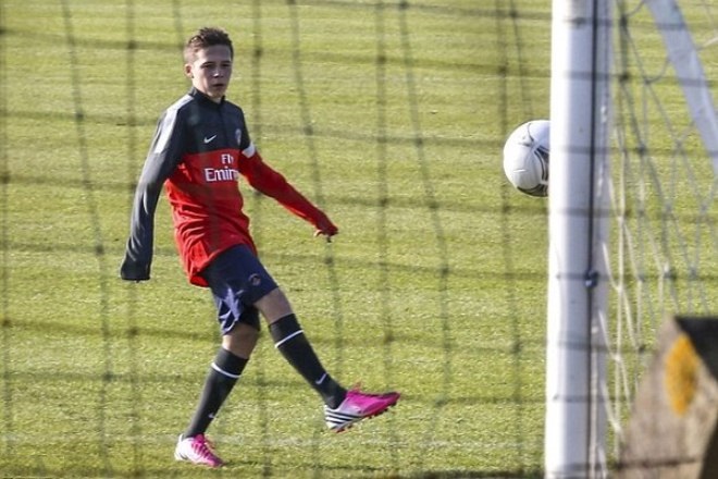 Brooklyn Beckham at Arsenal training