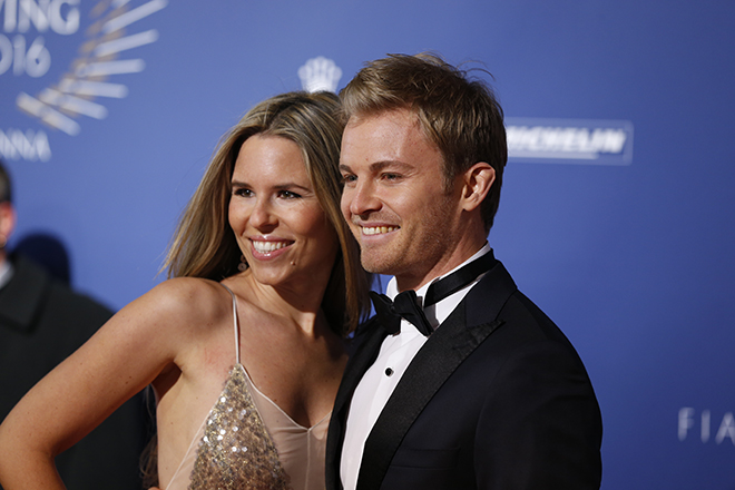 Photo Nico Rosberg with his wife