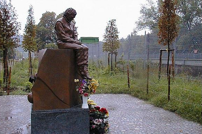 The monument to Ayrton Senna