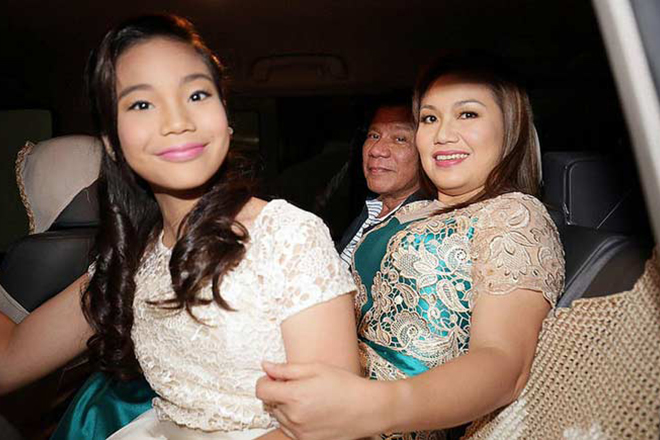 Rodrigo Duterte with Cielito Avanceña and daughter Kitty | GMANetwork