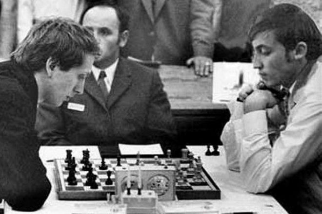 Bobby Fischer and Anatoly Karpov