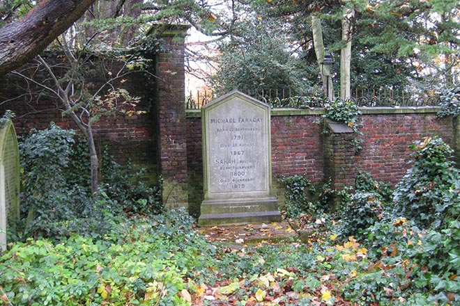 Michael Faraday’s grave