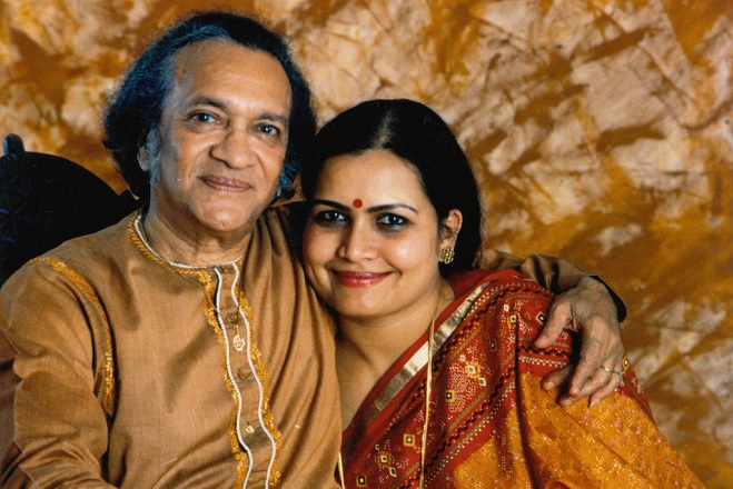 Ravi Shankar with his wife, Sukanya Rajan