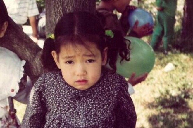 Park Shin-hye in childhood