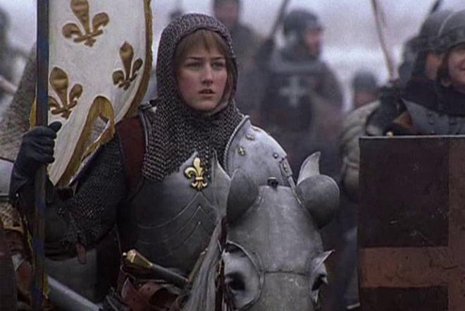 Leelee Sobieski in the movie Joan of Arc