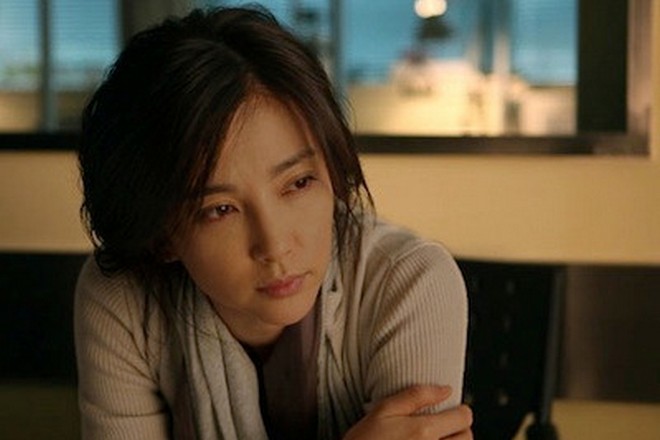 Li Bingbing in the drama Waiting Alone