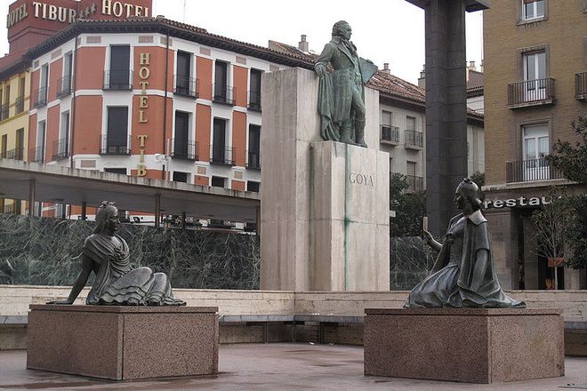 The monument to Goya in Zaragoza