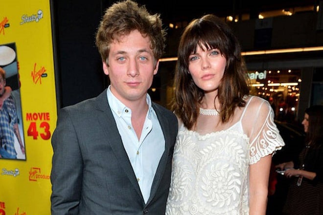 Emma Greenwell and Jeremy Allen White