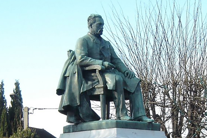 Louis Pasteur’s monument