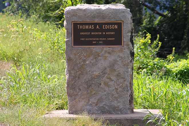 Thomas Edison's grave