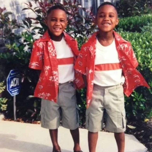 Young D'Onta Foreman with his brother